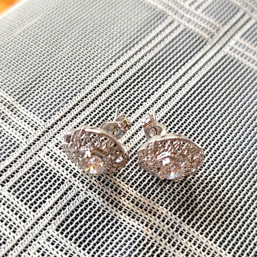 Stunning Sterling 925 Crystal Post Earrings